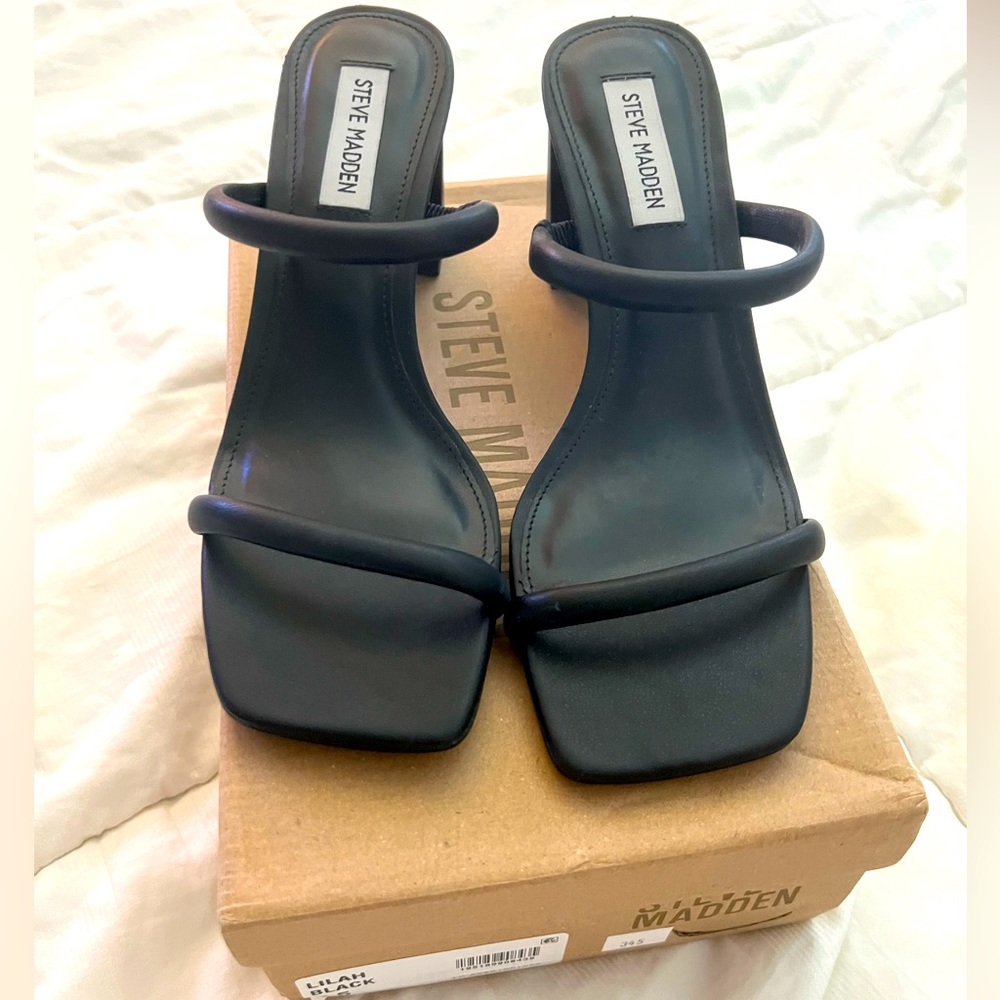 720 Lilah Sandle